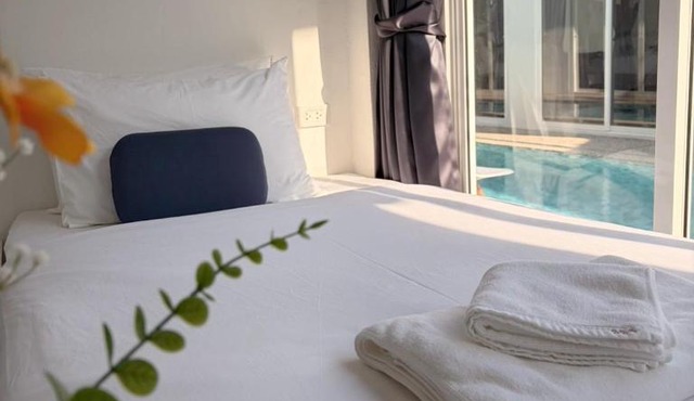 A&J Holiday Villa in Phuket