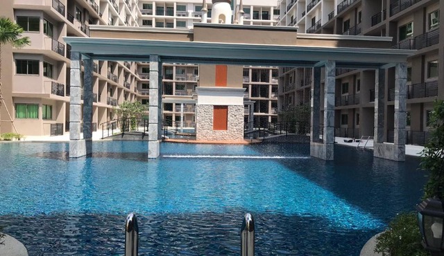 Arcadia Beach Continental (อาคาเดีย บีช คอนติเนนทอล)