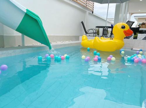 B leaf pool villa ชะอำ in Hua Hin