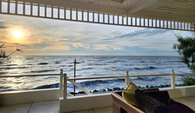Baan Soulmates - Lovely house by the Sea for the perfect getaway in Khao Daeng Kui Buri
