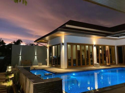 Banburi Villa - 5 Bedroom Private Pool Villa in Krabi