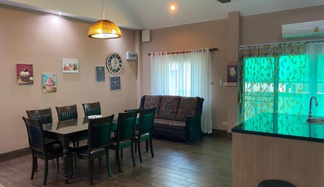 Big Comfortable Villa in Na Jomtien