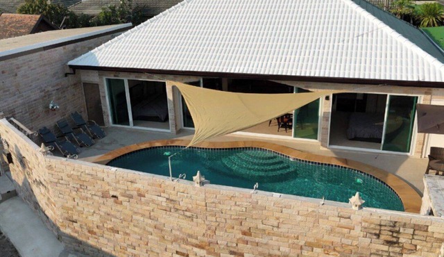 Big Vacation Pool Villa Pattaya city