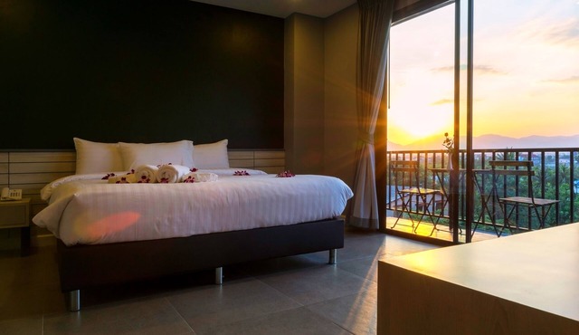 C Cha-am Hotel