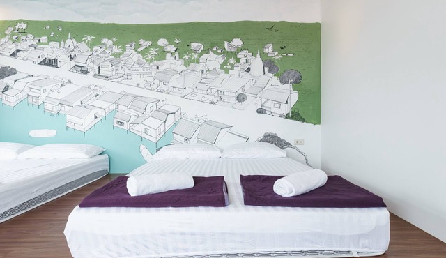 [C]GLASSHOUSE&bathroom 5-minutes walk from Khao San Road.