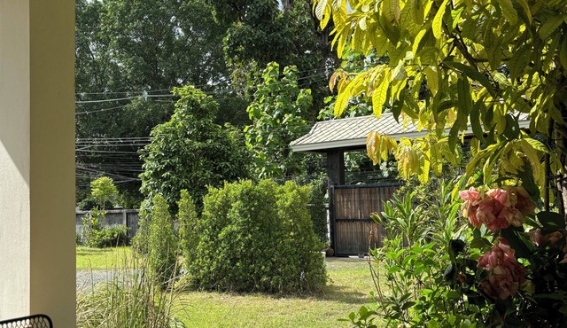Charming 2-bedroom villa with WiFi and AC in Amphoe Mueang Chiang Mai