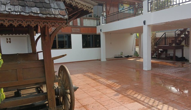 Classic Thai Healing Home near the airport