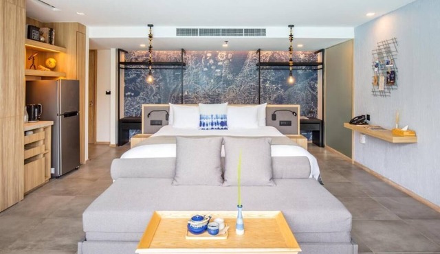 Comfy Deluxe Room Khao Lak (D2)