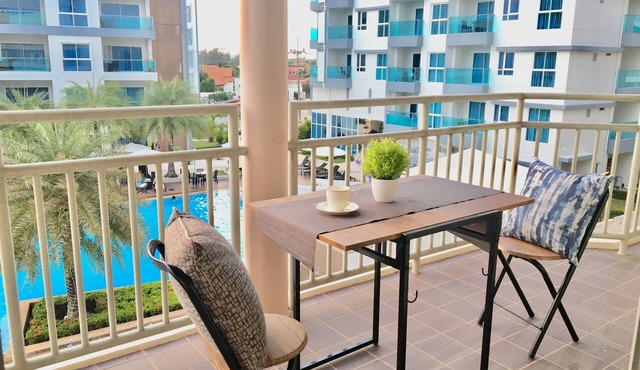 Comfy family beach front condo unit A307