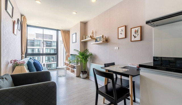 Cozy 1-bedroom condo in Nimman, Chiang Mai. 4 mins walk to One Nimman, Maya Mall