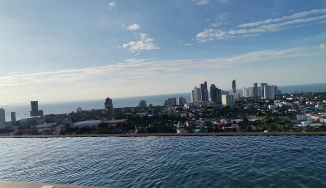 Cozy 1-bedroom sea view condo in Pattaya Posh in Muang Pattaya