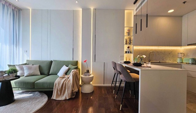 Cozy1-BR condo located in the heart of Bangkok, just 5 mins walk to BTS station