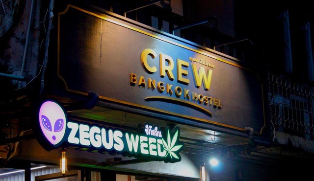 Crew Bangkok Hostel