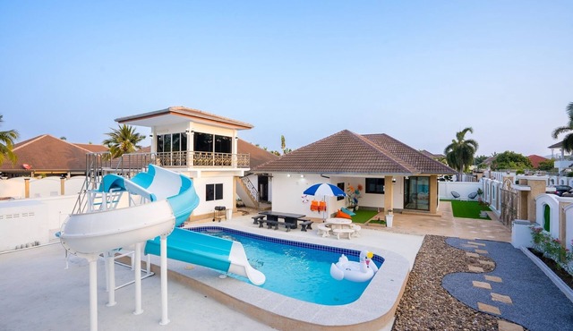 Di Pooolvilla Huahin Near beach 2 km