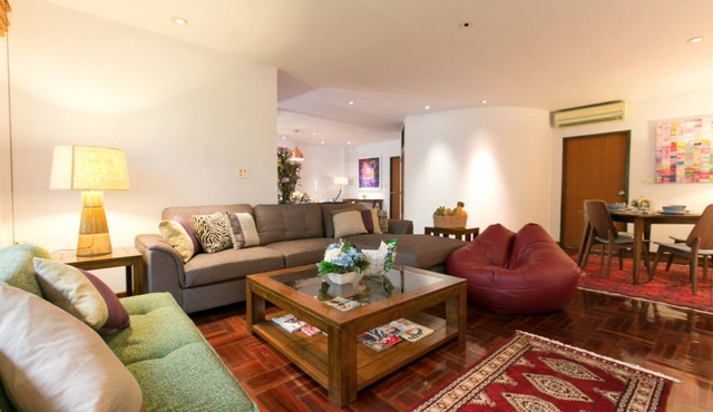 Elegant 6 Bedroom House in Heart of Bangkok