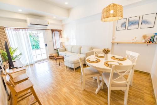 Entire minimal house in Chiang Rai in Chiang Rai