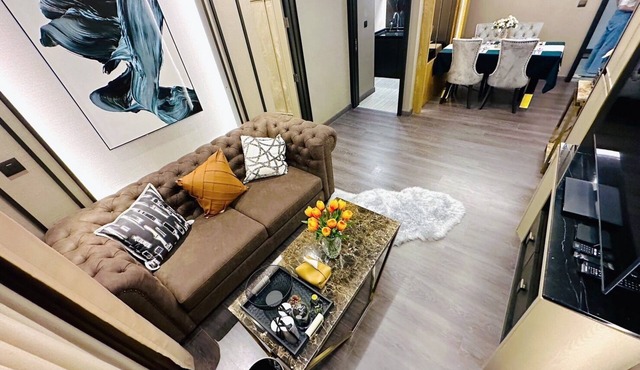 Erawan Luxury 2卧室豪华Condo古城中心
