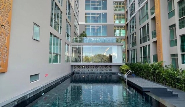 Erawan Luxury 2卧室豪华Condo古城中心