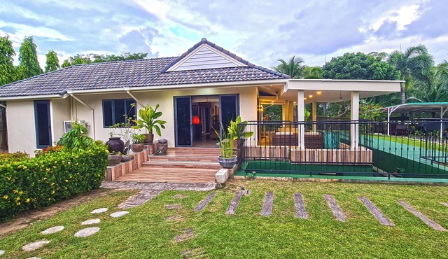 Escape to this beautiful, modern 2-bedroom villa in Thailand.