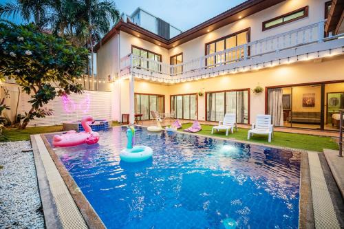 Fairy Hill Pool Villa in Pattaya South