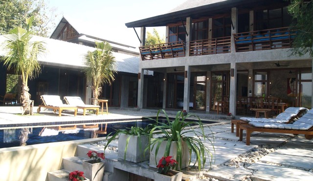 Ferienvilla "Ping Pool 2" mit Infinity-Pool