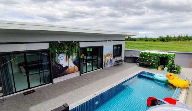 Fortune PoolVilla at Huahin in Tambon Hin Lek Fai