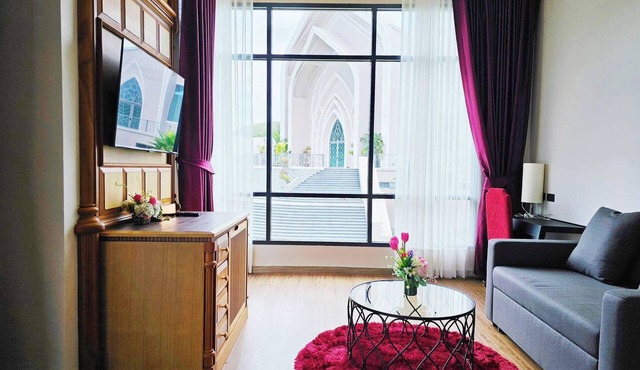 Grand Lord Hotel& Residence in Sattahip