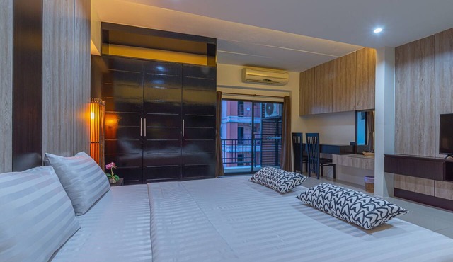 Grand Marina Residence in Si Racha