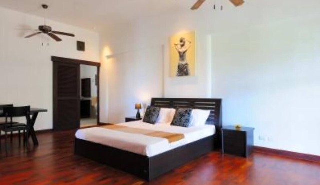 Great luxury Pool villa for rent in Surin