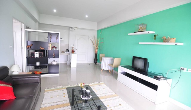Greenville Serviced Apartment in Khlong Luang