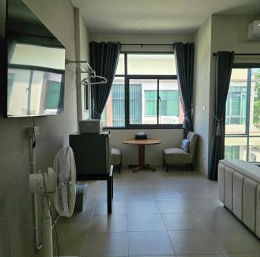 Happy Fitness Homestay in Bang Mun Nak