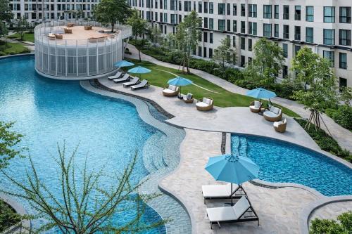 High Floor Peaceful Studio Near BTS Sukhumvit