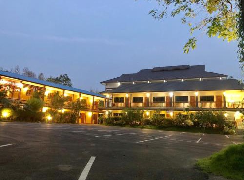 Hugpua Hotel in Pua