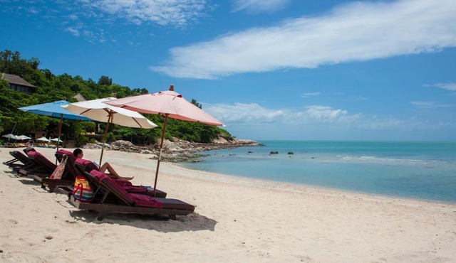 Idyllic Samui Beach Villa Resort in Koh Samui