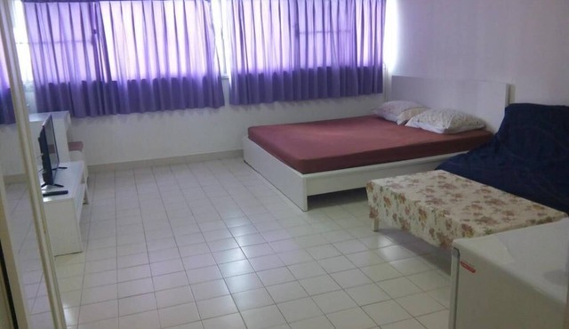 Impact Don Mueang Bangkok Guest House For 3 Pax