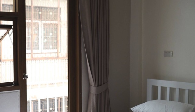 Krung Tone Hostel