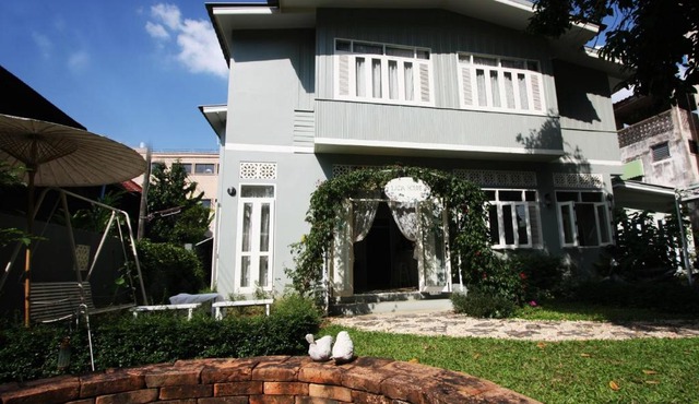 Lada House