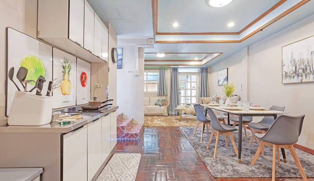 Large House in the middle of Sukhumvit 22 for family