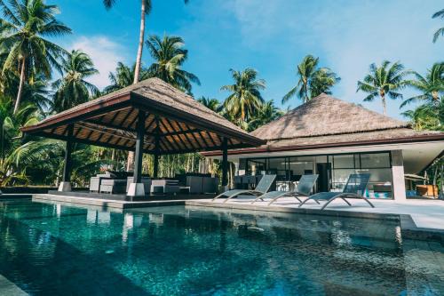 Le Motu in Taling Ngam Beach