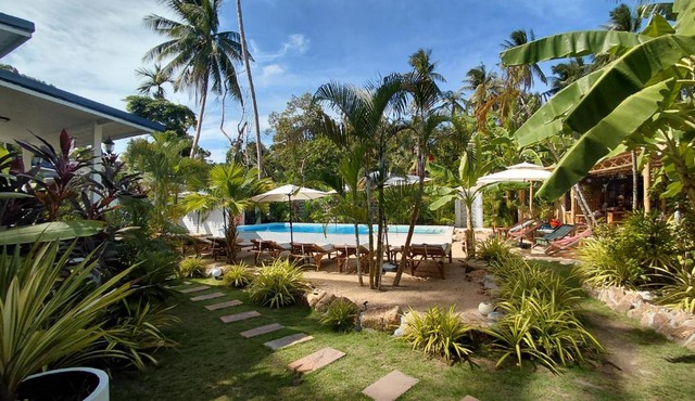 Leelawadee Bungalow and Restaurant in Mae Nam