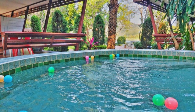 Lemon Chalet Kaeng Krachan Resort