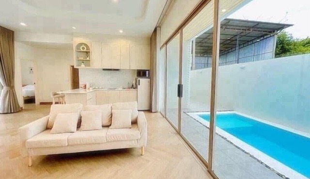 Level TWO pool villa Sriracha