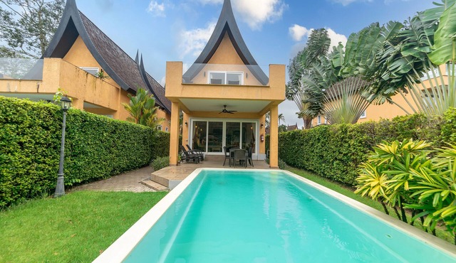 Luxury 3-Bedroom Pool Villa Near Beach, Koh Chang