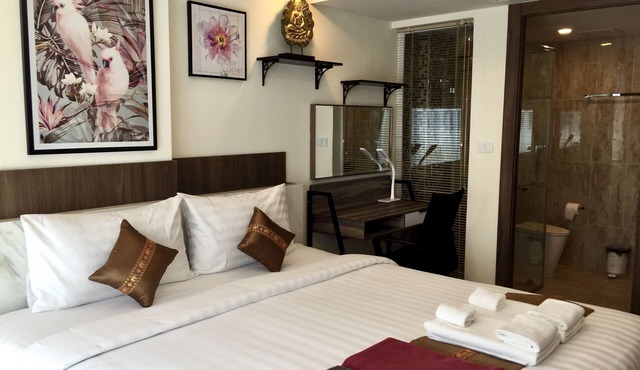Luxury Apartment B2 in Grand Avenue, Central Pattaya, by Pattaya City Estates