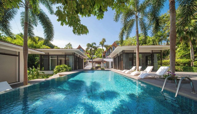 Marina luxury 6-bedroom seaview villa in Thalang