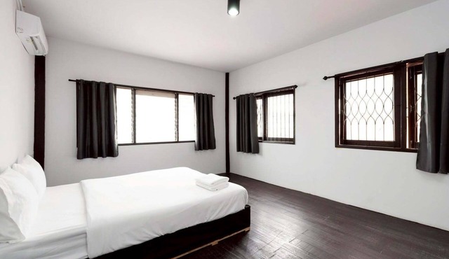 Mitr Inn Khaosan