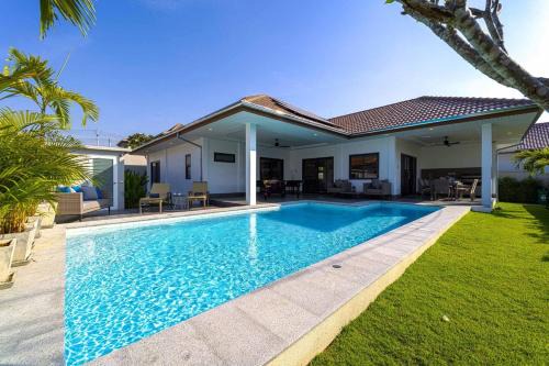 Modern 3 Bedroom Private Pool Villa ML7 in Hua Hin