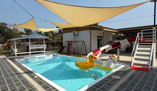 My friend private pool villa