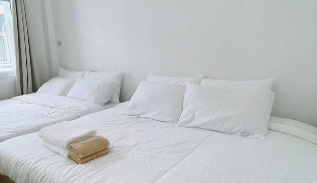 New clean and comfortable house with full facilities