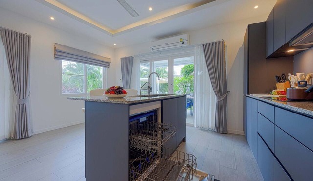 New Private Luxury Pool Villa (ML132) in Hua Hin